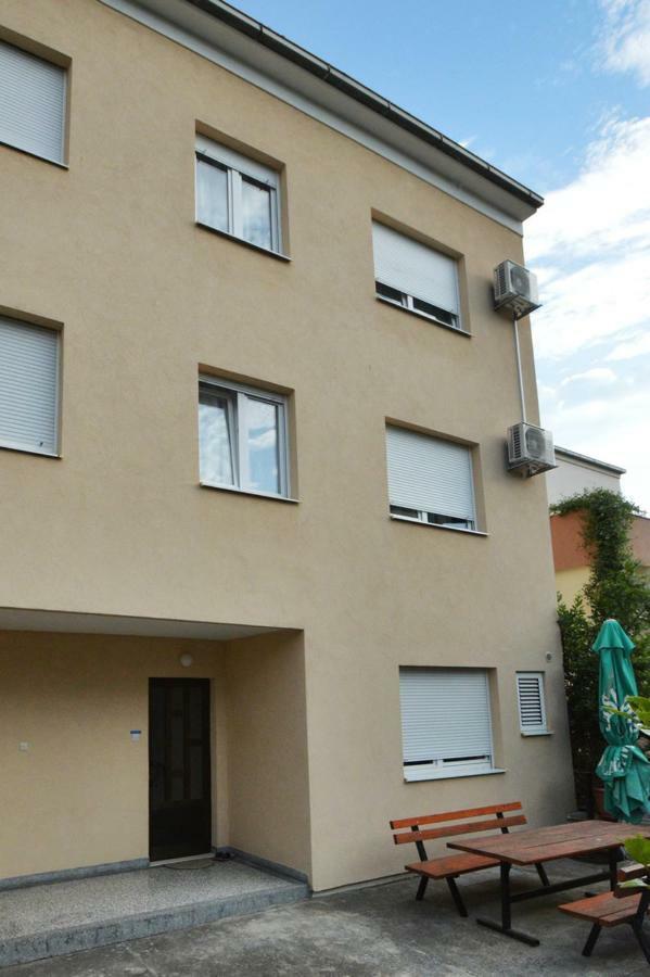 Rooms&apartments Zelux Appartement *